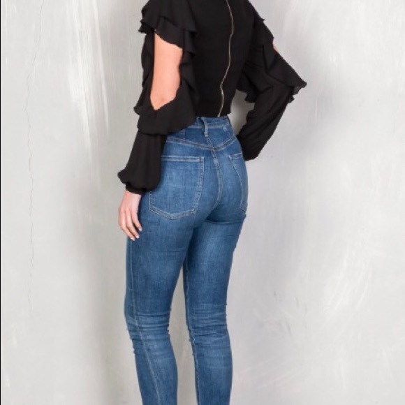 Black Ruffled Crop Top - Picture 3 of 4